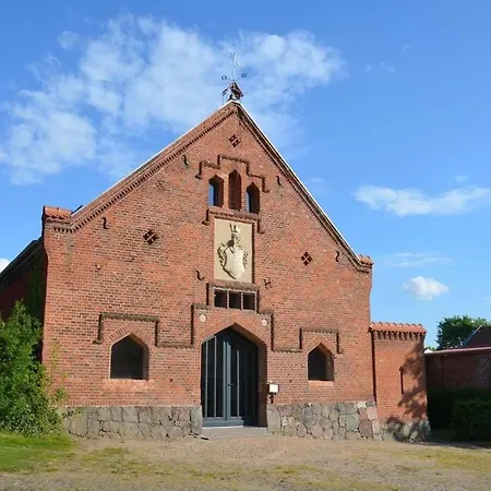 2 At Ruppin Holiday home *